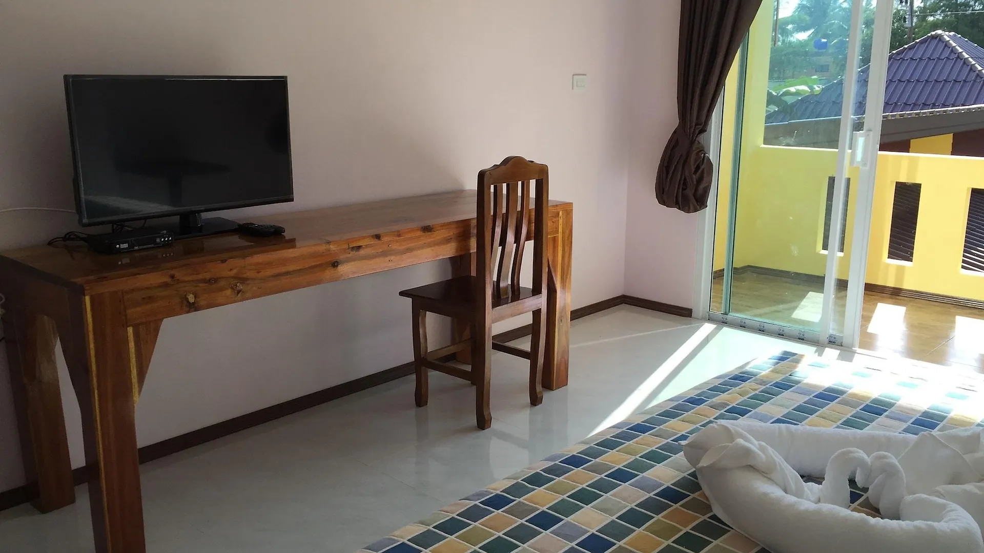 Resort Spy Home